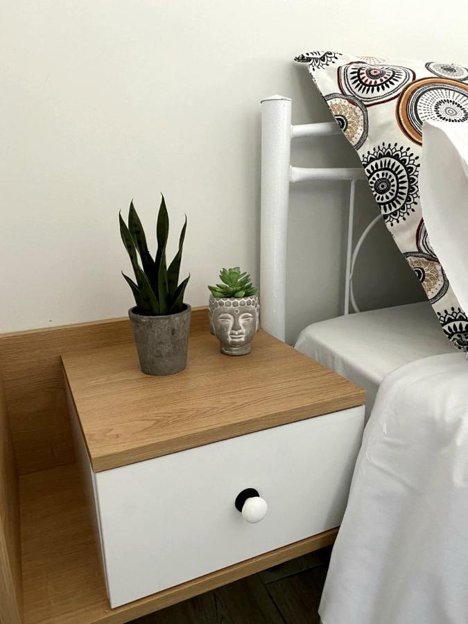 Myrsini'S Apartment Néa Péramos Eksteriør bilde