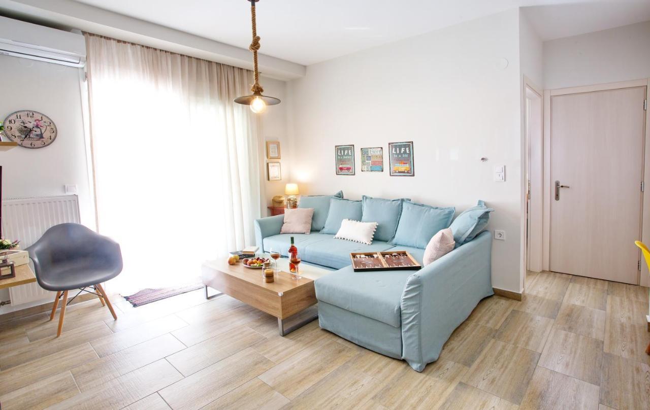 Myrsini'S Apartment Néa Péramos Eksteriør bilde